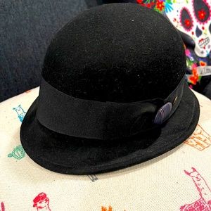 Goorin Bros women’s hat size M